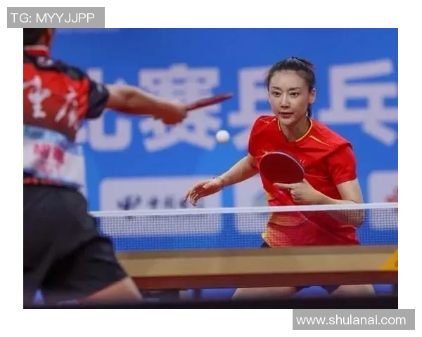 李静的羽毛球之路：从青涩少女到世界冠军的心路历程