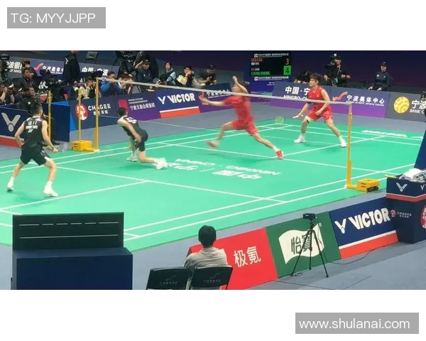 李芳的羽毛球人生：从青涩梦想到世界舞台的深度对话与成长历程